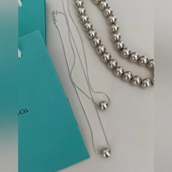 Tiffany & Co - Tiffany bead on sterling silver chain - Picture 7 of 10